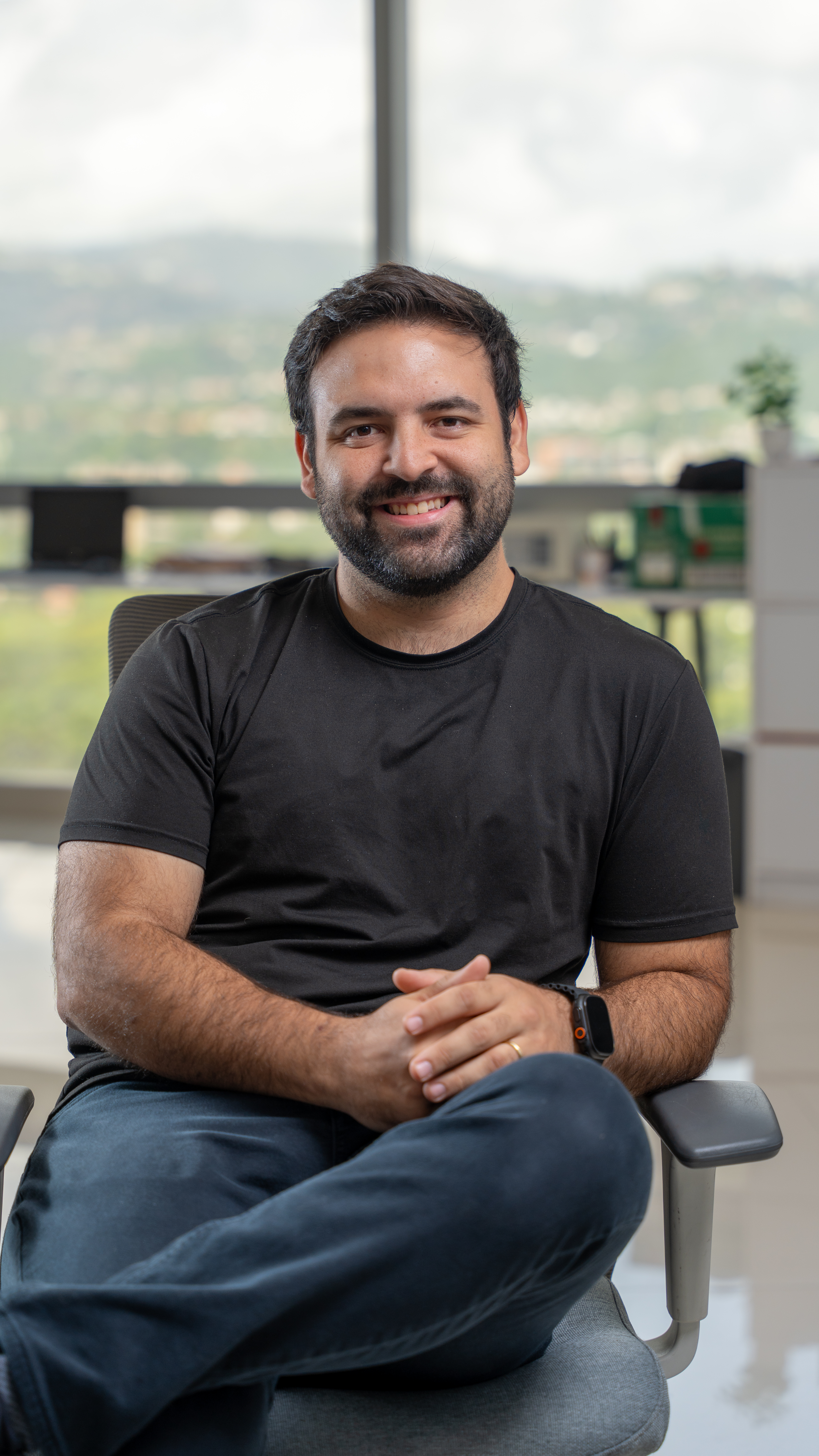 Luis De Barros
