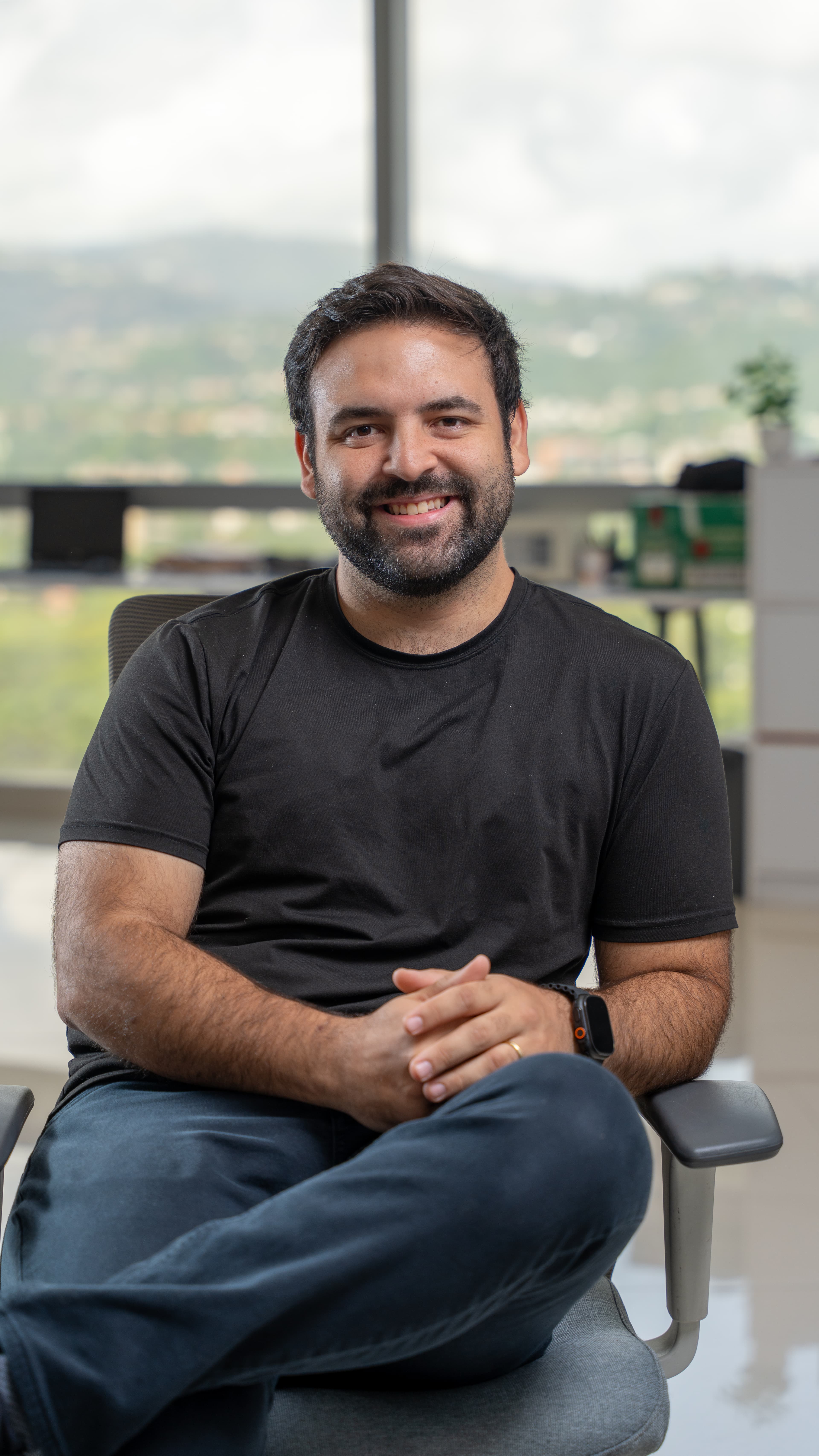 Luis De Barros